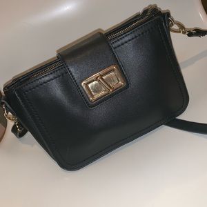 Bags - Black purse Bags - Black purse